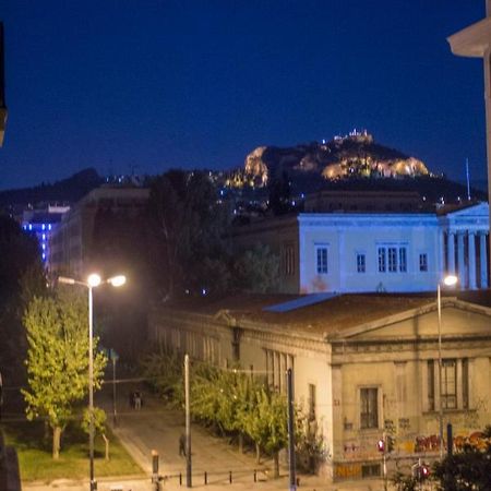 Downtown Across National Archaeological Museum Daire Atina Dış mekan fotoğraf